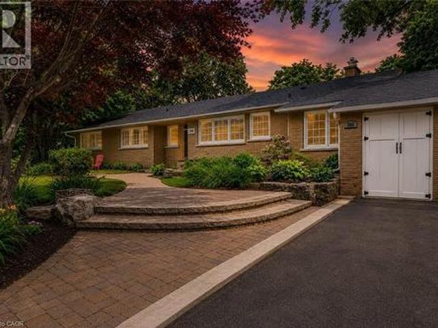 760 Kingsway Drive, Burlington, ON, L7T 3H4 house for sale | Listing ID 40840 | Royal LePage