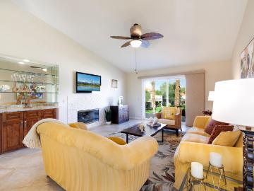 Condo for sale in Palm Desert - Equipped kitchen