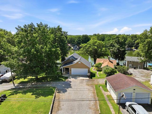 760 Spring Beach Road