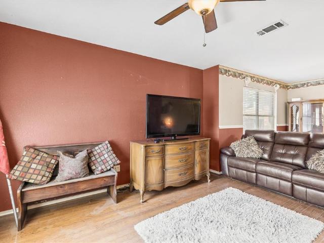 7614 Dockside Drive