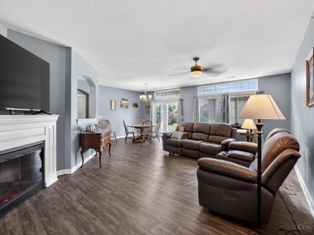 7615 Skyview Circle