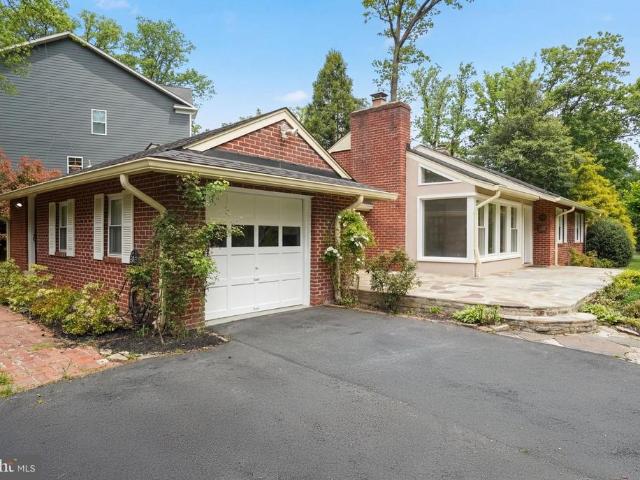 7616 Admiral Drive