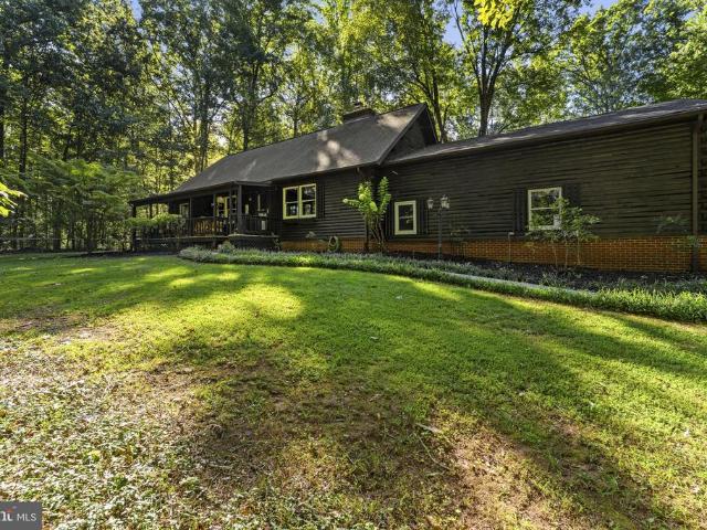 7617 Rosenwald Lane