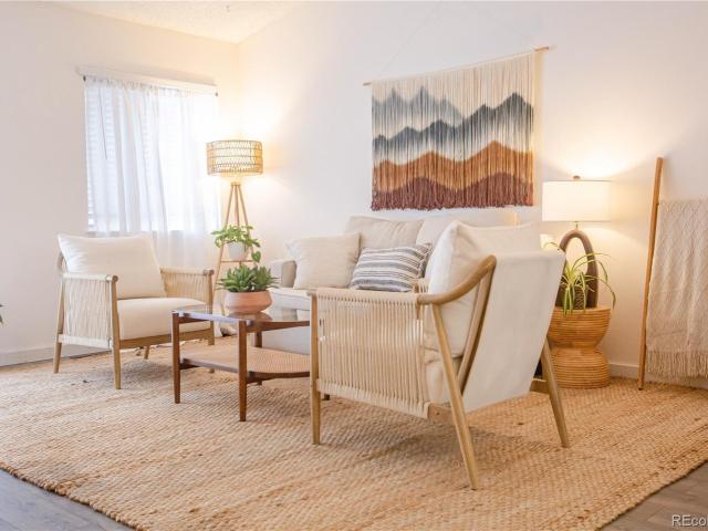 7610 S Garland