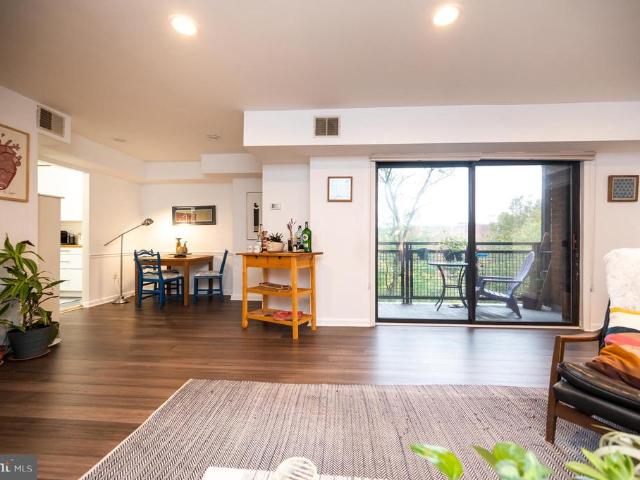 7611 Maple Avenue # 503