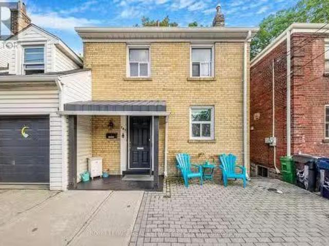 761 Kingston Road, Toronto, ON, M4E 1R9 house for sale List.