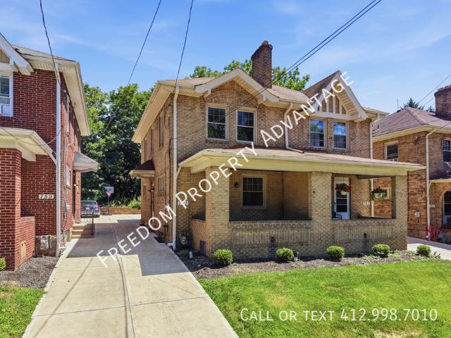 761 Shady Dr Mt. Lebanon