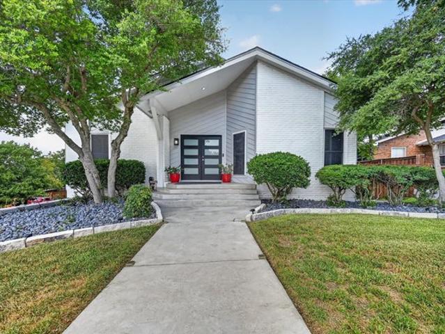 7624 Skylake Dr, Fort Worth, TX 76179