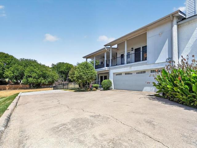 7624 Skylake Drive