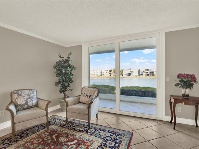 7625 Sun Island Drive S Unit 107, South Pasadena, US, FL