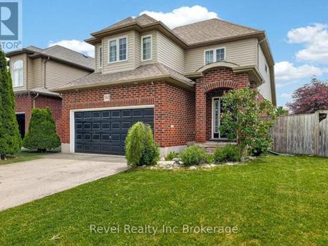 762 Frontenac Crescent, Woodstock South, ON, N4V 0B1 house for sale | Listing ID X13618 | Royal LePage
