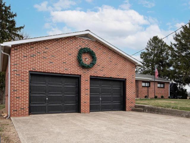 762 Sand Hill Road