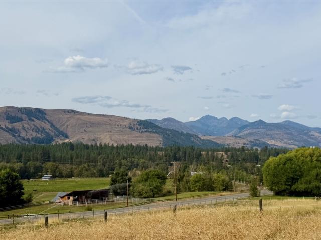762 Twisp Winthrop Eastside Road