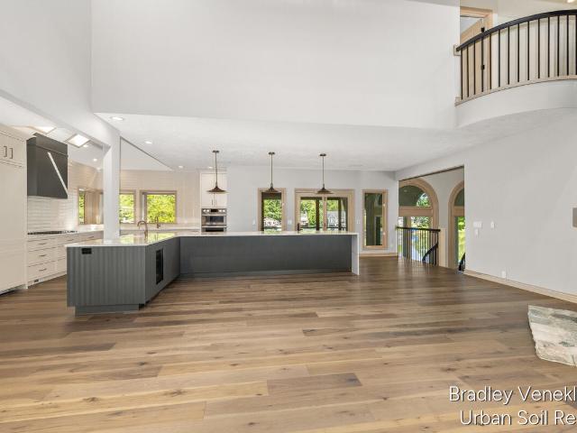 7635 Sandy Hollow Lane