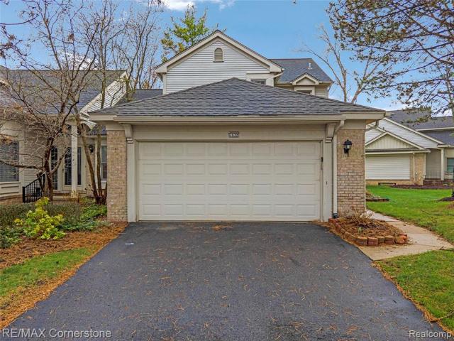 7632 Danbury Circle