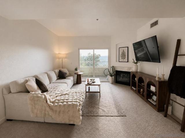 7647 Mission Gorge Rd 23
