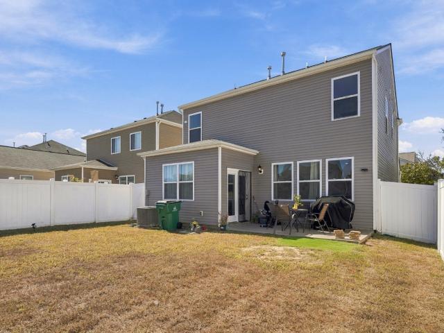 7648 Gunners Landing Dr