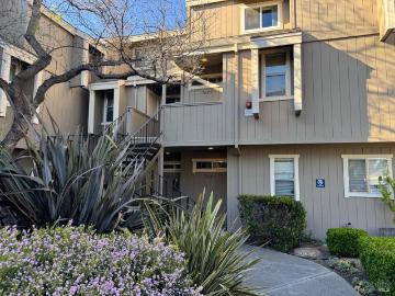 7643 Camino Colegio, Rohnert Park, CA 94928 | MLS #326021