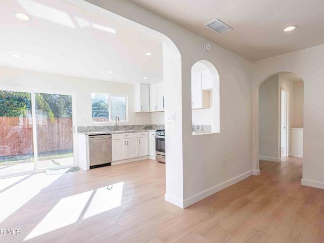 764 Brossard Dr, Thousand Oaks, CA 91360 | MLS #226000 VC