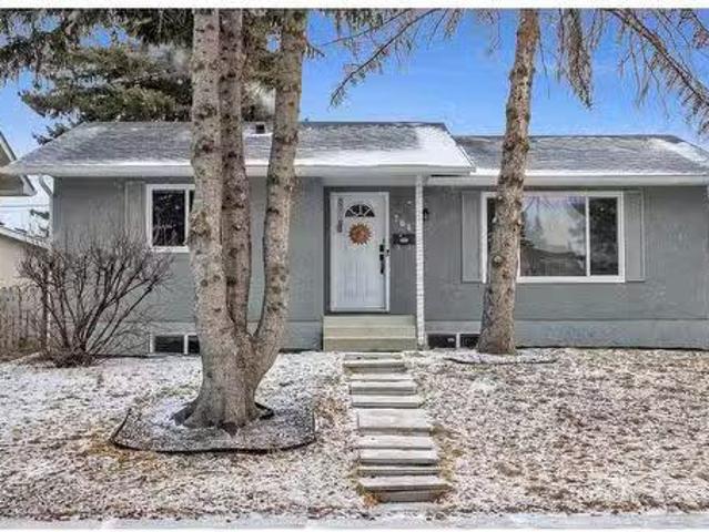 764 Penbrooke Road Se, Calgary, AB, T2A 3T5 house for sale.