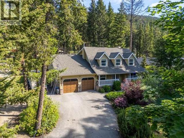 7654 Falconridge Crescent, Kelowna, BC, V1P 1J1 house for sale | Listing ID 10400 | Royal LePage