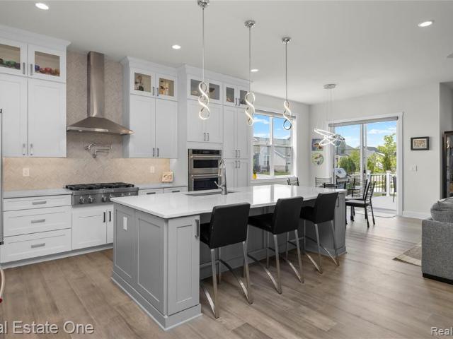 7656 Dunlap Court