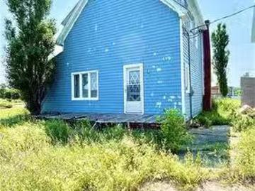 7658 St Paul, Bas Caraquet, NB, E1W 6C9 house for sale List.