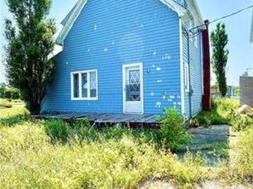 7658 St Paul, Bas Caraquet, NB, E1W 6C9 house for sale | Listing ID NB132600 | Royal LePage