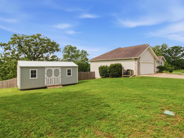 7650 Private Road 2453