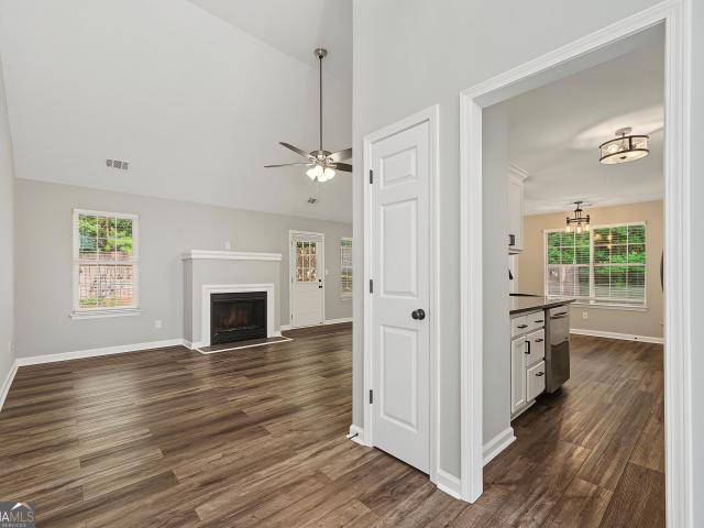 7650 Summit Trail