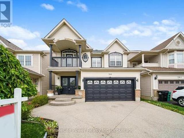 765 Brandenburg Boulevard, Waterloo, ON, N2T 2W9 house for sale | Listing ID X13778 | Royal LePage