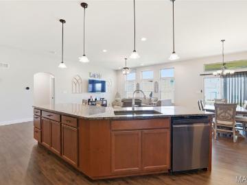 765 Bretton Trails Drive, Lake St Louis, US, MO