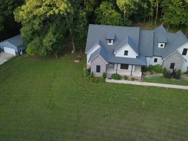765 Scenic Cir