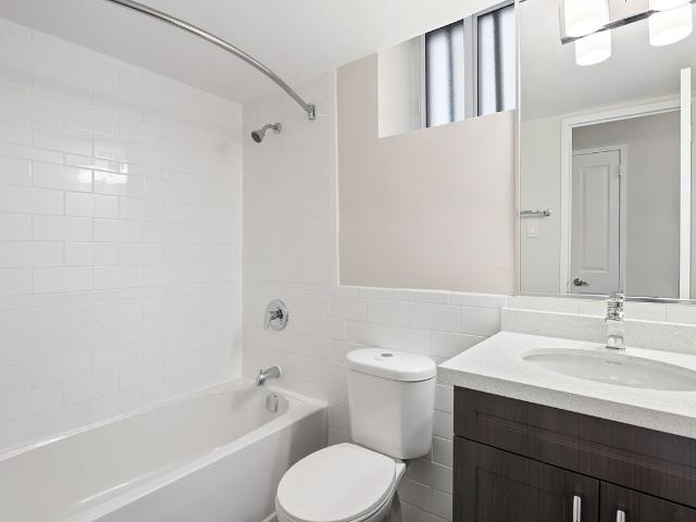 765 Steeles Avenue West 2 Bedroom Apartment for Rent at 765 Steeles Ave W, Toronto, ON M2R 2S7 Newtonbrook