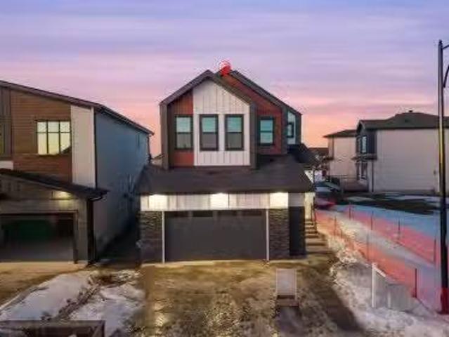 7663 Kimiwan Crescent, Edmonton, AB, T6W 5N6 house for sale.