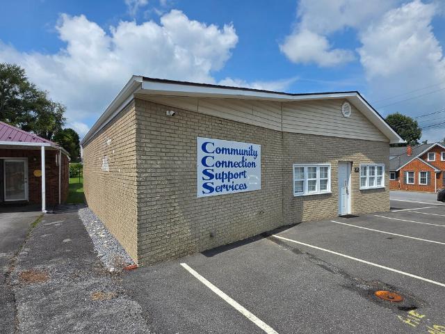 766 Chatham Hill Rd