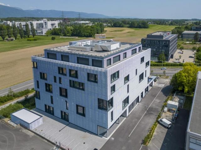 766 m² Geschäftsfläche im Herzen von ZIMEYSA