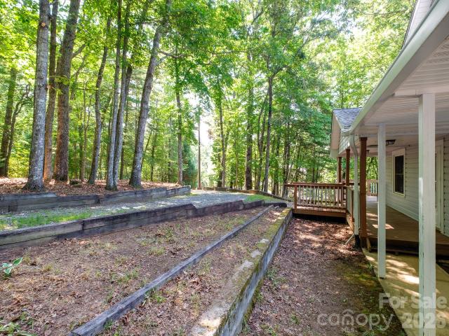 766 Skyland Drive # 11 & 18