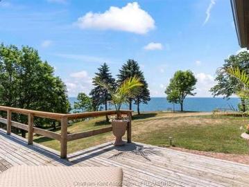 7678 Talbot Trail West, Cedar Springs, ON, N0P 1A0 house for sale | Listing ID 26010 | Royal LePage