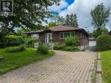 767 Claude Street, Ottawa, ON, K1K 2S1 house for sale | Listing ID X13472 | Royal LePage