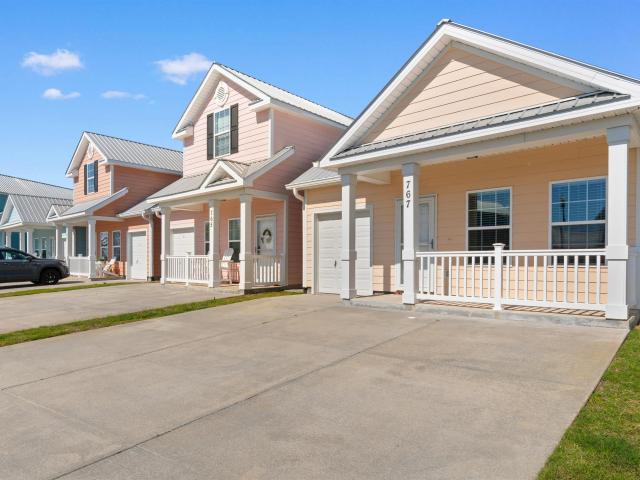 767 Shell Creek Circle B18 4