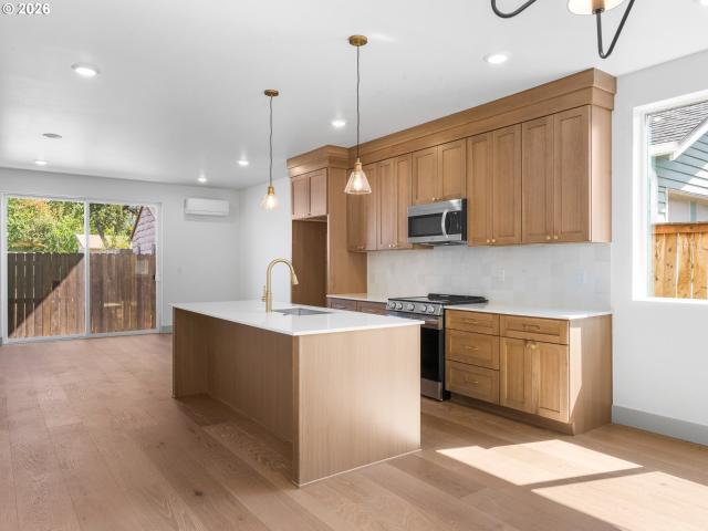 7686 N Montana AVE # 6