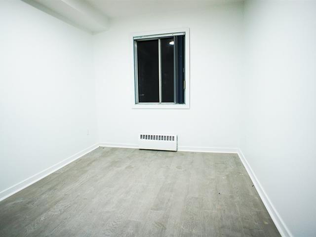 7680 Rue Verdier