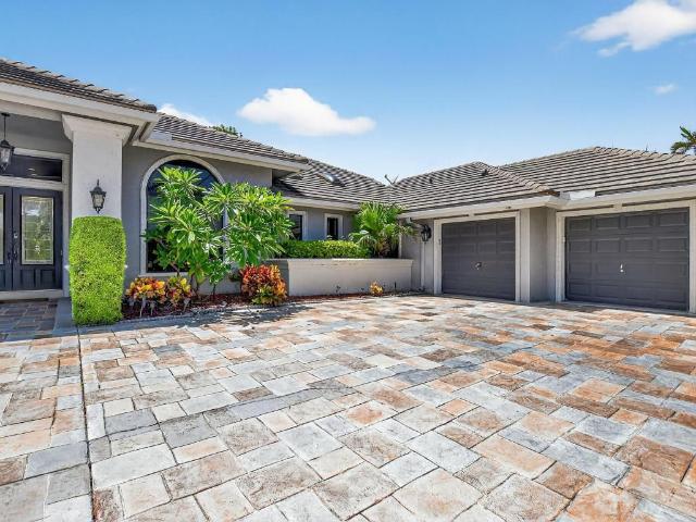 7681 NE Morningside Ter, Boca Raton, FL