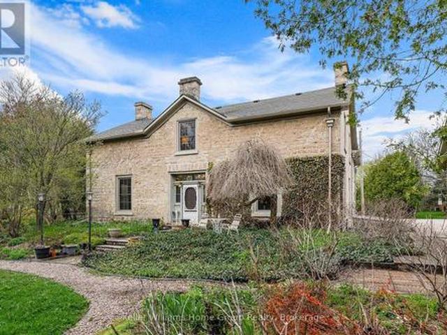 768 Bon Accord Street, Centre Wellington Fergus, ON, N1M 3A5 house for sale | Listing ID X13080 | Royal LePage