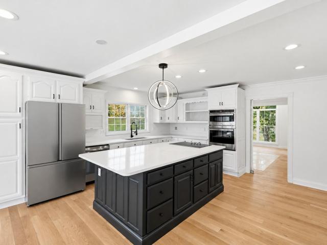 768 Gunnell Pike