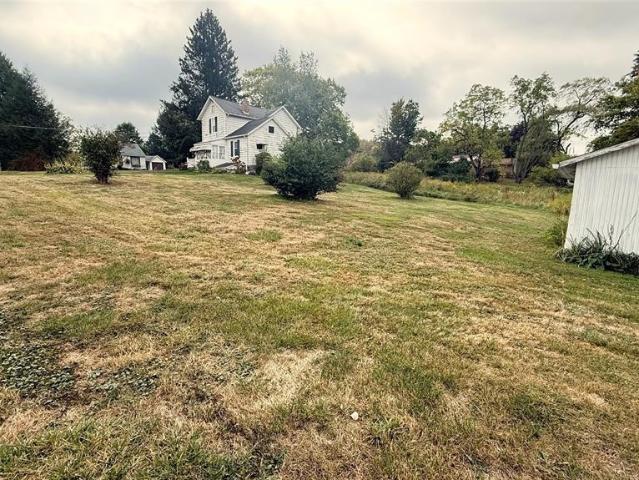 7691 mercer pike