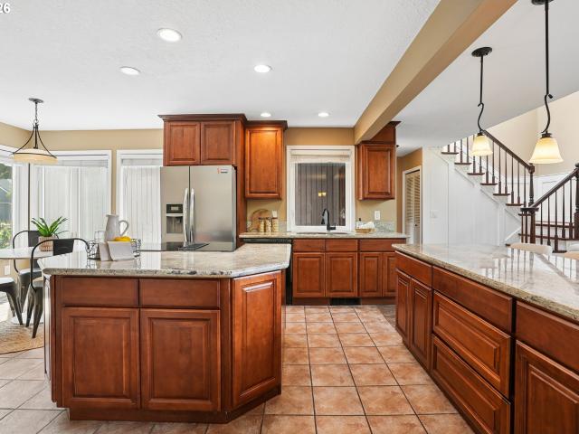7693 sw afton ln