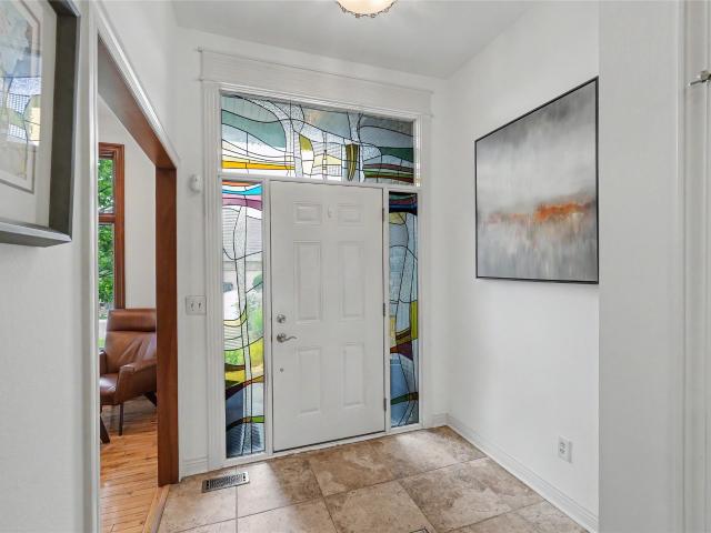 769 Glen Oaks Terrace