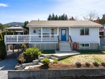 Cowichan Valley - Deck
